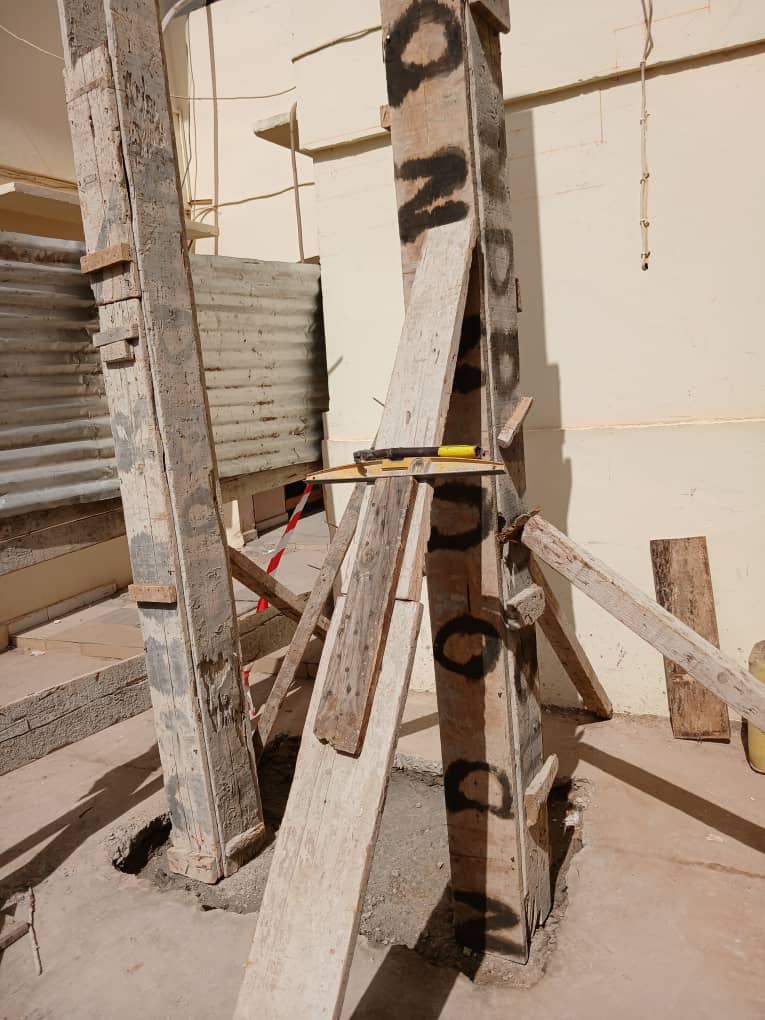 Renfort des étais en bois